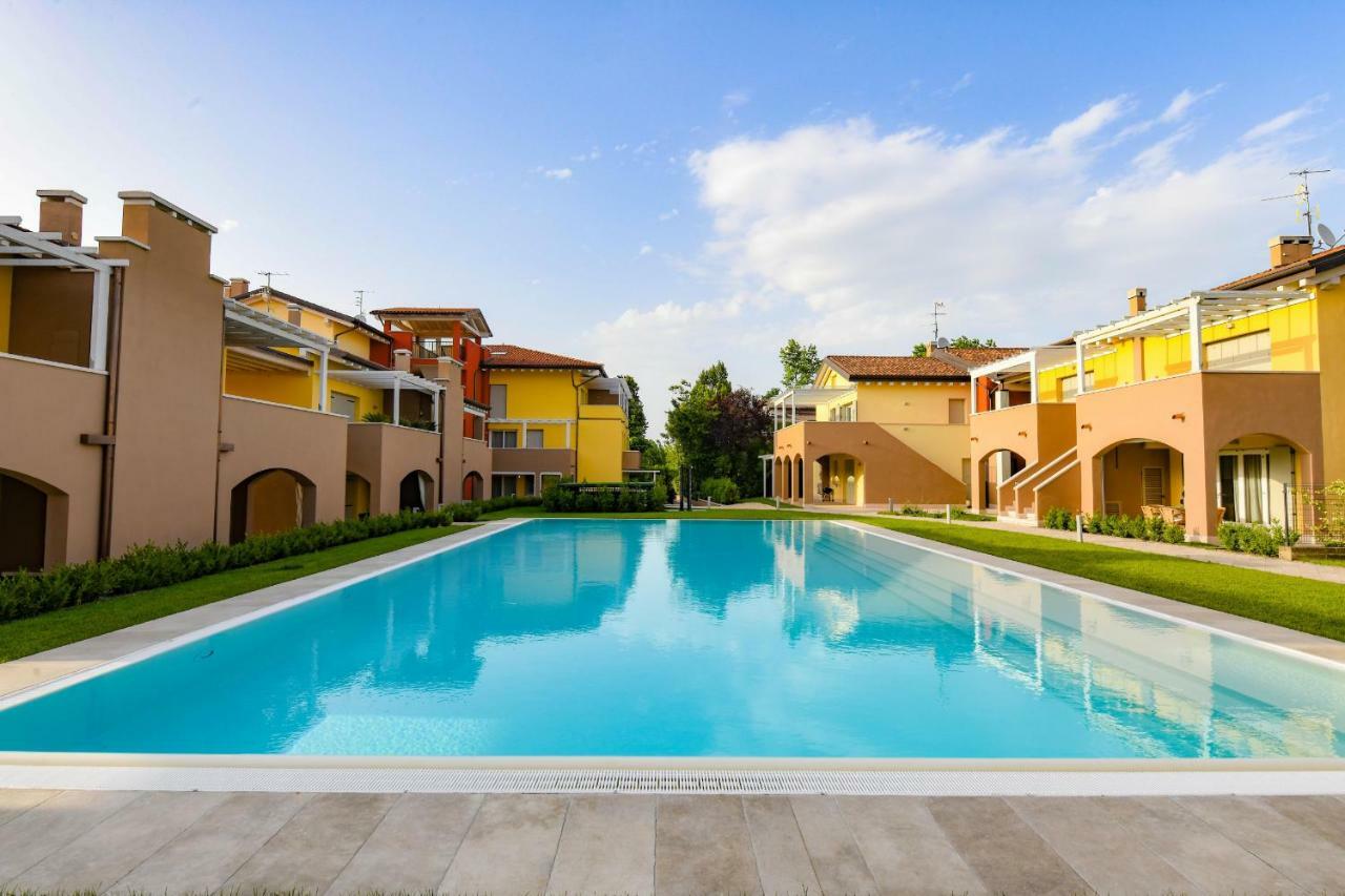 My Peschiera Family Home Deluxe Peschiera del Garda Exterior photo